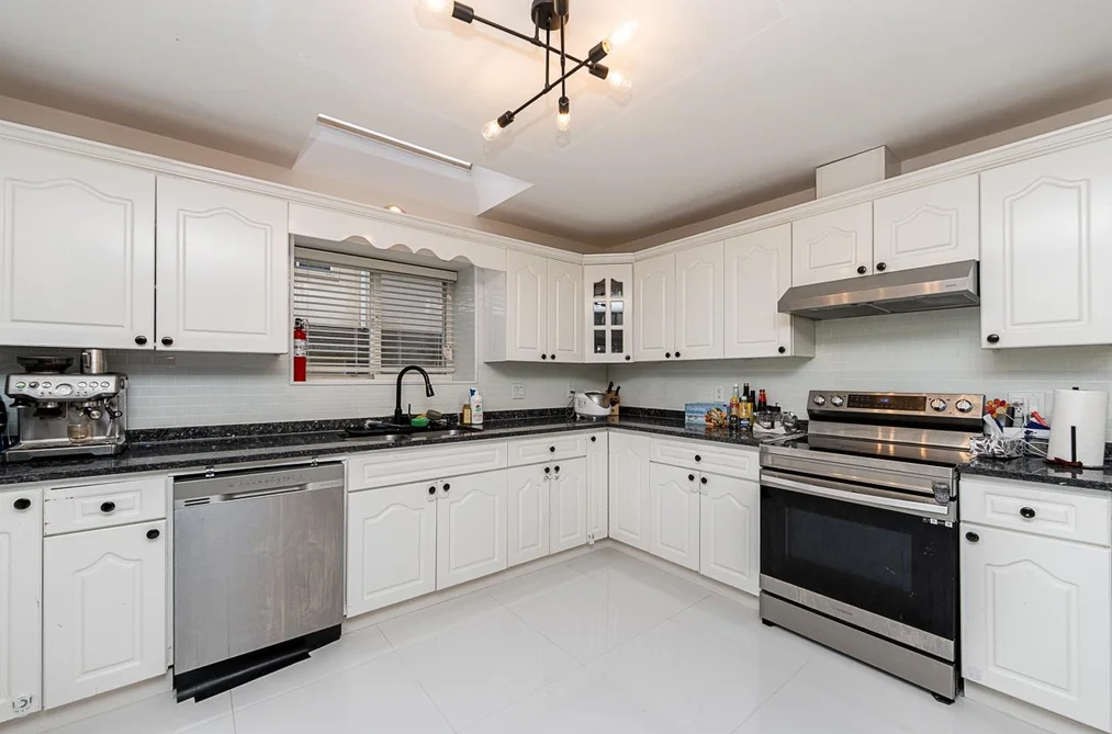 10132 156 STREET, Surrey BC V3R 4L5, Surrey BC — Residential for Sale - Photo 7