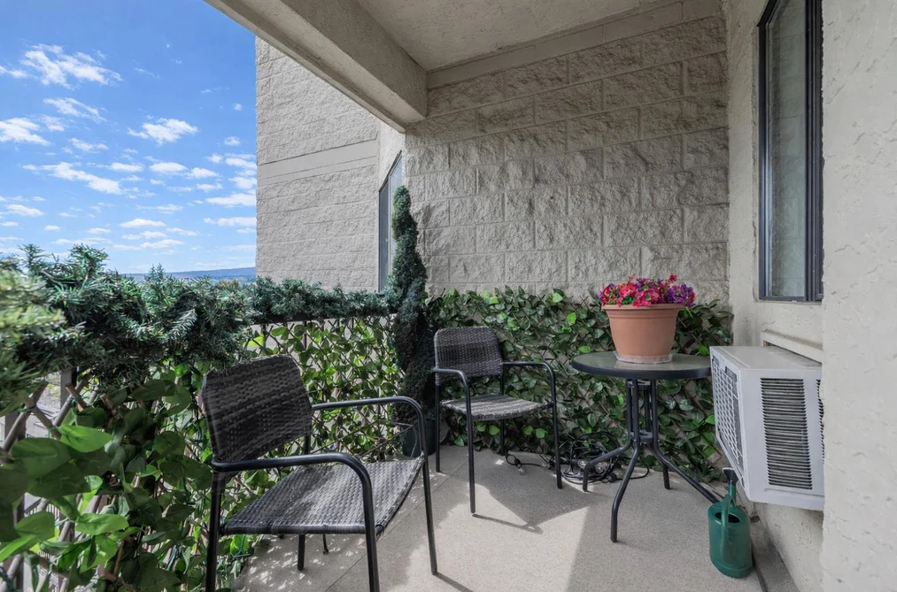 1015 31955 OLD YALE ROAD, Abbotsford BC V2T 4N1, Abbotsford BC — Residential for Sale - Photo 4