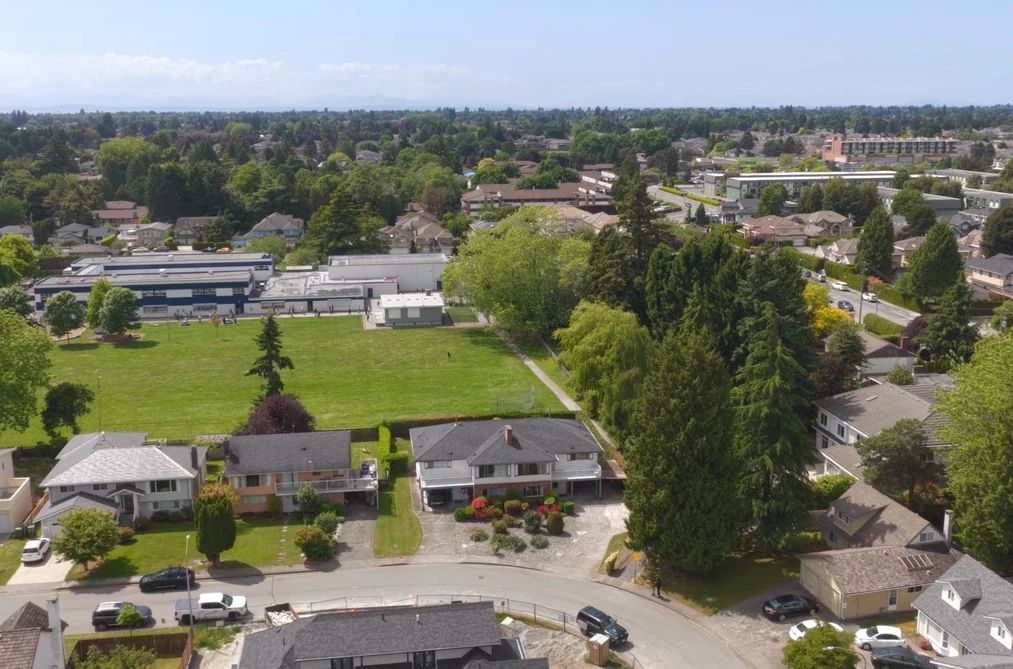 10151 ROSEDENE CRESCENT, Richmond, BC — Residential Income for Sale - Photo 2