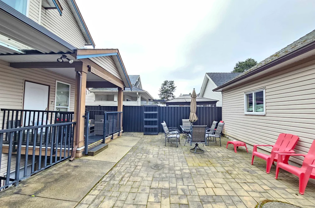 10158 128 STREET, Surrey BC V3T 2Y9, Surrey BC — Residential for Sale - Photo 2