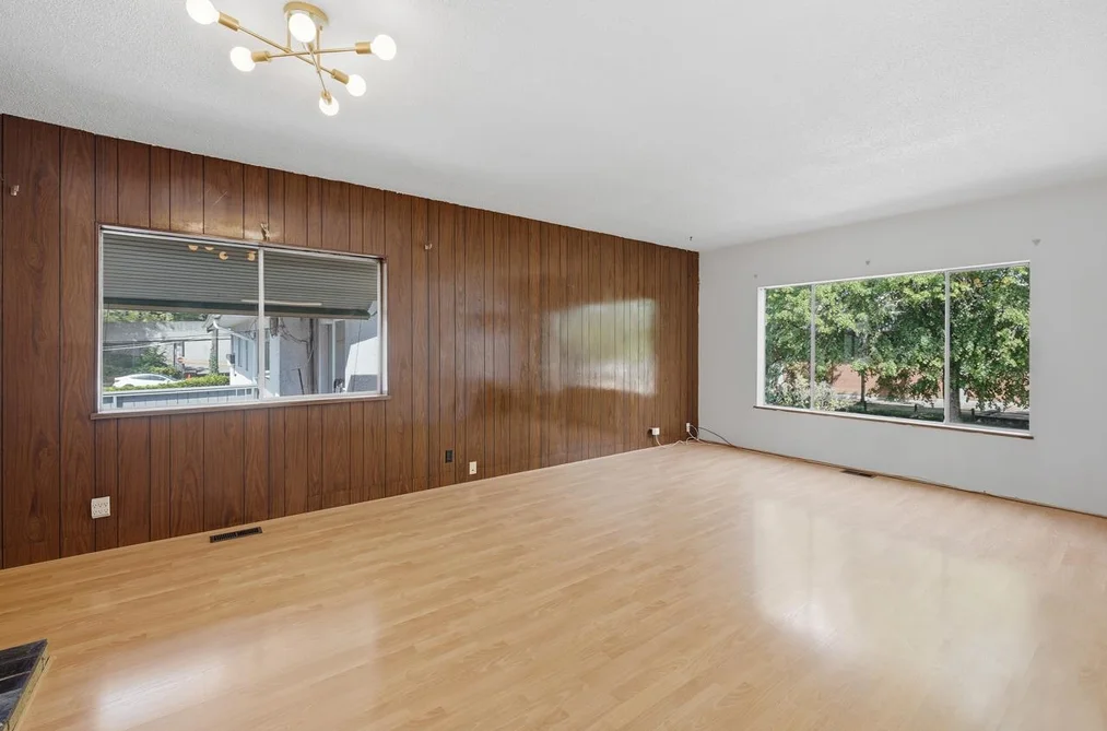 1016 E 18TH AVENUE, Vancouver BC V5V 1H1, Vancouver BC — Residential for Sale - Photo 2