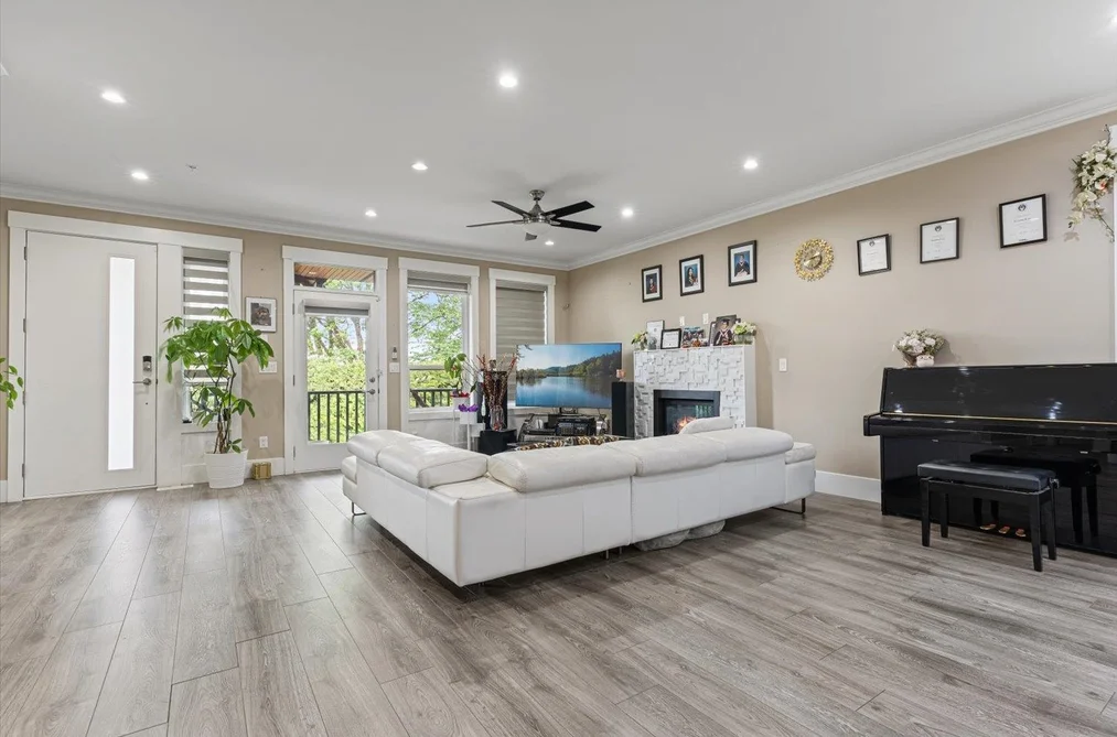 10166 JACKSON ROAD, Maple Ridge BC V2W 0H1, Maple Ridge BC — Residential for Sale - Photo 5