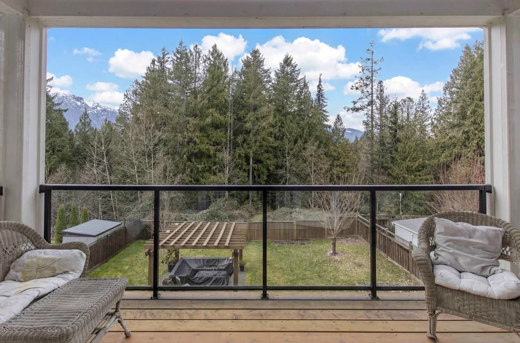 1018 JAY CRESCENT, Squamish BC V8B 0P2, Squamish BC — Residential for Sale — Photo 27 of 38