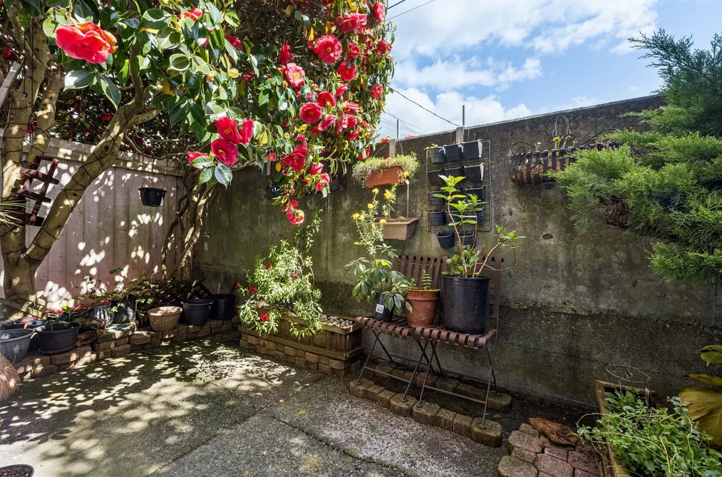102 120 W 17TH STREET, North Vancouver BC V7M 1V4, North Vancouver BC — Residential for Sale - Photo 6