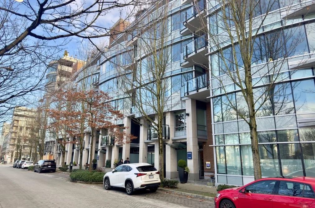 102 128 ATHLETES WAY, Vancouver BC V5Y 0B5, Vancouver BC — Residential for Sale — Photo 37 of 40