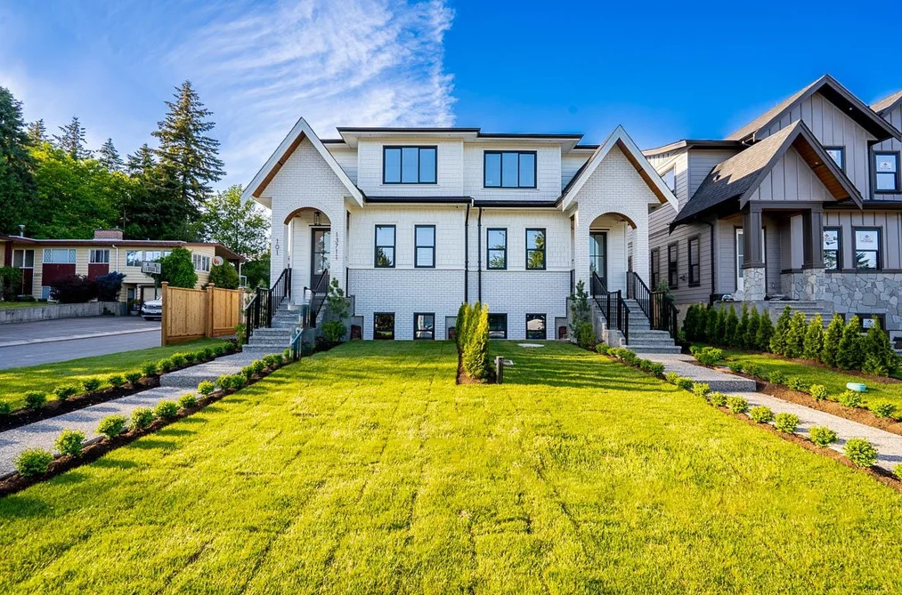13711 16 Ave Unit 102, Surrey, BC - MLS: R3174327