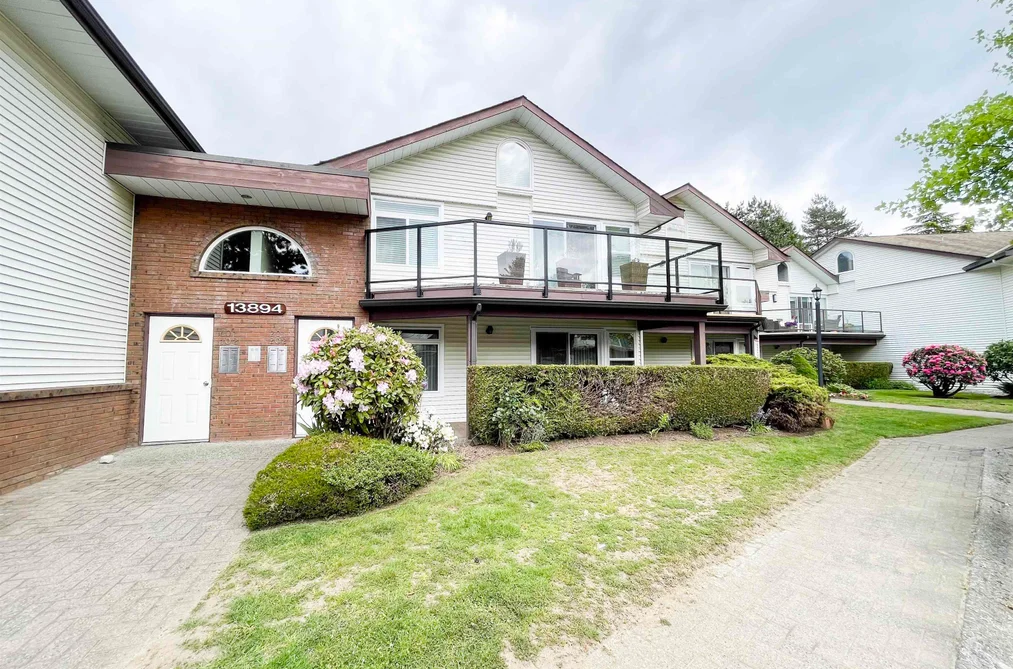 Townhouse for sale at 102 13894 102 Avenue Surrey British Columbia - MLS: R3120987