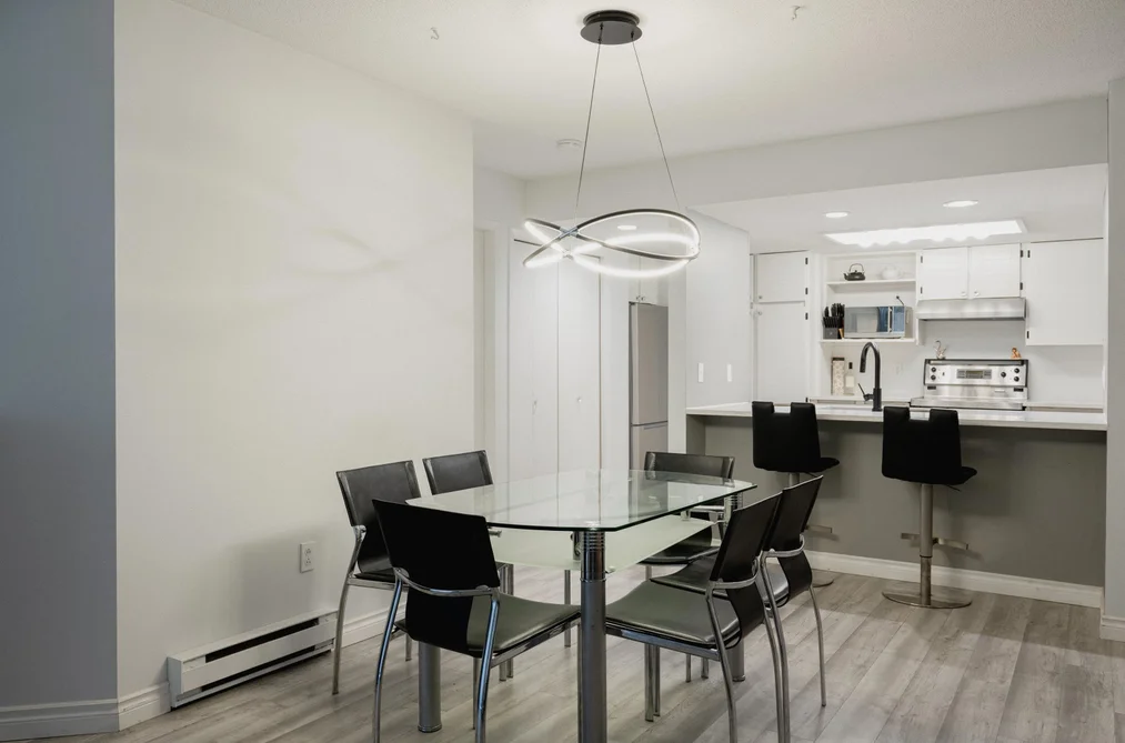 102 15025 VICTORIA AVENUE, White Rock BC V4B 1G2, White Rock BC — Residential for Sale - Photo 5