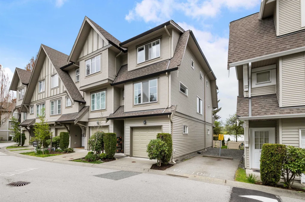 Townhouse for sale at 102 15175 62a Avenue Surrey British Columbia - MLS: R3126282