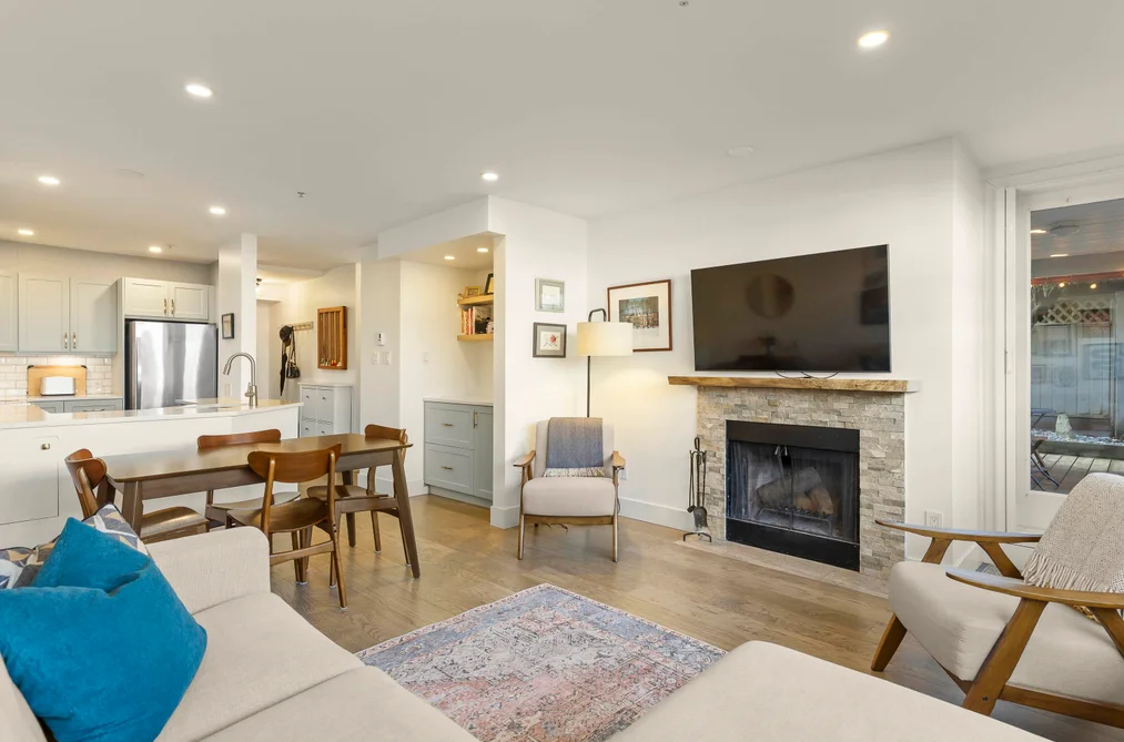 102 2287 W 3RD AVENUE, Vancouver BC V6K 1L5, Vancouver BC — Residential for Sale - Photo 2