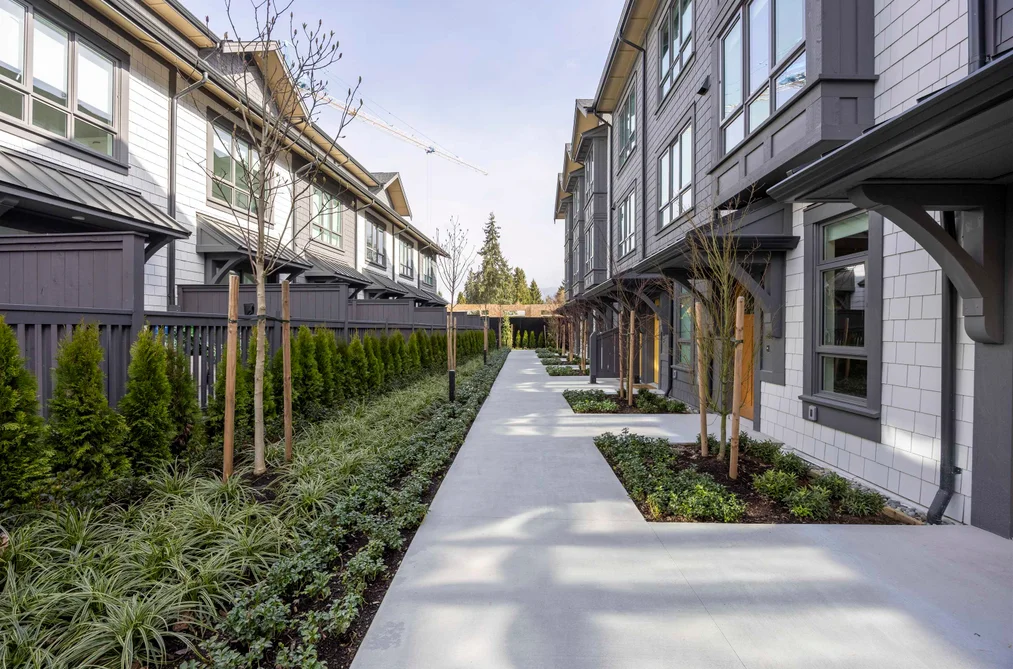 102 2322 EMERY COURT, North Vancouver BC V7J 0G3, North Vancouver BC — Residential for Sale - Photo 3