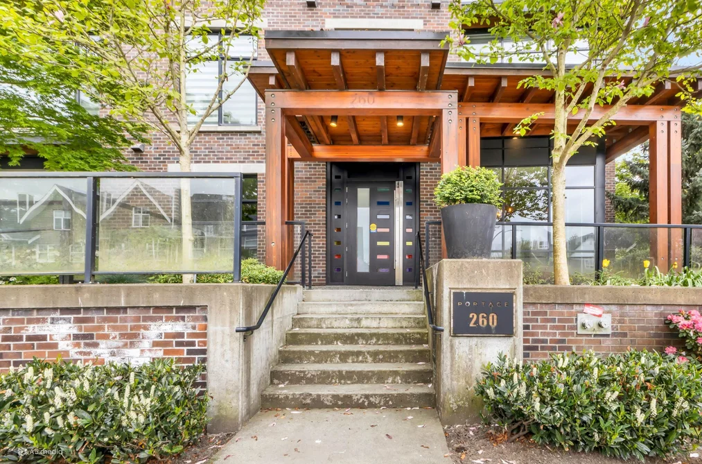 102 260 SALTER STREET, New Westminster BC V3M 0J4, New Westminster BC — Residential for Sale - Photo 2