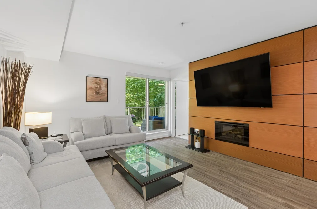 102 2832 CAPILANO ROAD, North Vancouver BC V7R 4H5, North Vancouver BC — Residential for Sale - Photo 2
