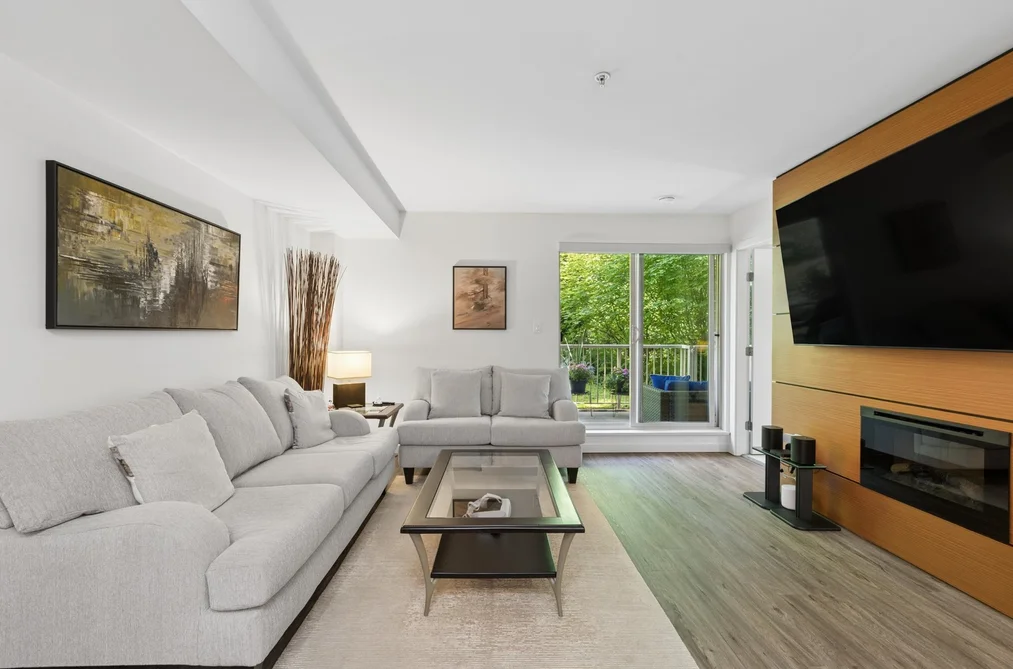 102 2832 CAPILANO ROAD, North Vancouver BC V7R 4H5, North Vancouver BC — Residential for Sale — Photo 3 of 32