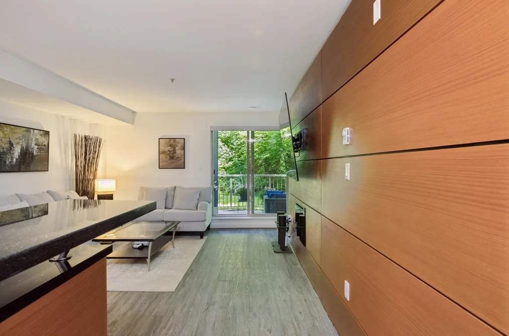 102 2832 CAPILANO ROAD, North Vancouver BC V7R 4H5, North Vancouver BC — Residential for Sale — Photo 7 of 32