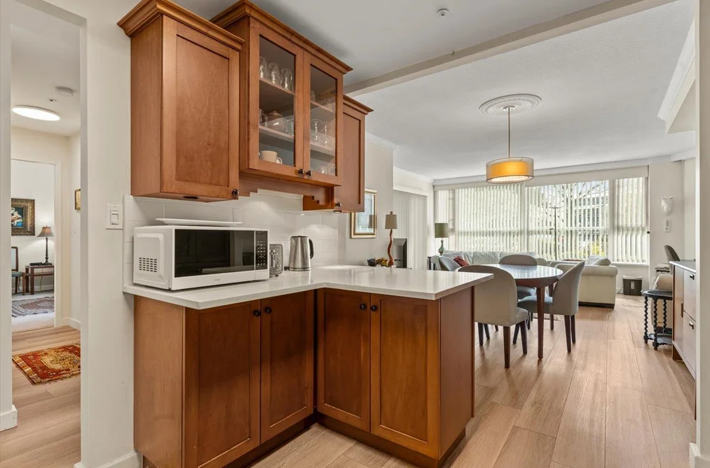 102 3190 GLADWIN ROAD, Abbotsford BC V2T 5T2, Abbotsford BC — Residential for Sale - Photo 4