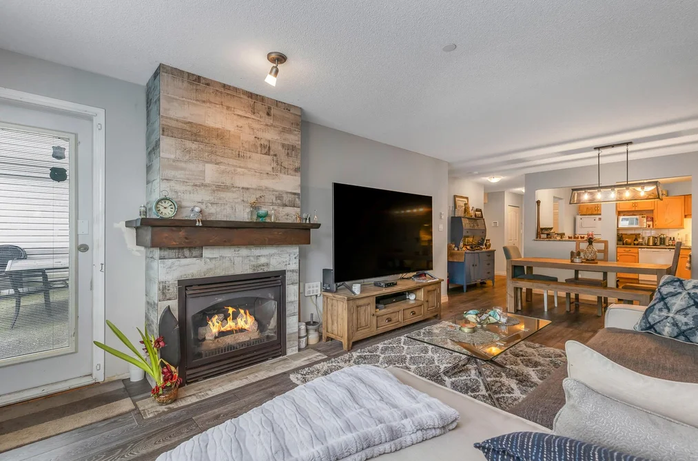 102 33280 E BOURQUIN CRESCENT, Abbotsford BC V2S 7K2, Abbotsford BC — Residential for Sale - Photo 5