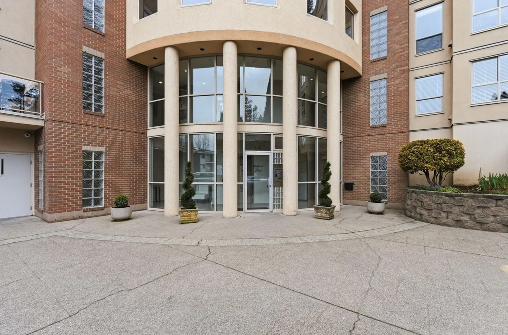 102 33731 MARSHALL ROAD, Abbotsford BC V2S 1L5, Abbotsford BC — Residential for Sale - Photo 2