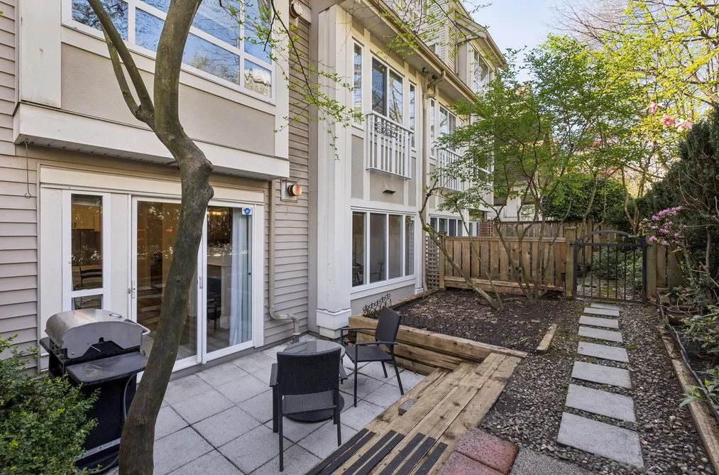 102 365 E 1ST STREET, North Vancouver BC V7L 4W5, North Vancouver BC — Residential for Sale - Photo 4