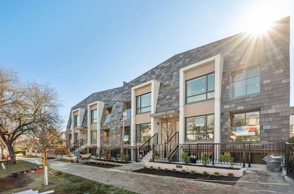 Townhouse for sale at 102 378 W 45th Avenue Vancouver British Columbia - MLS: R3097521
