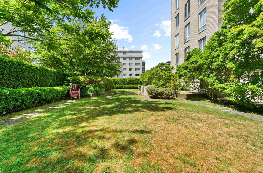 102 5850 BALSAM STREET, Vancouver BC V6M 4B9, Vancouver BC — Residential for Sale — Photo 10 of 36