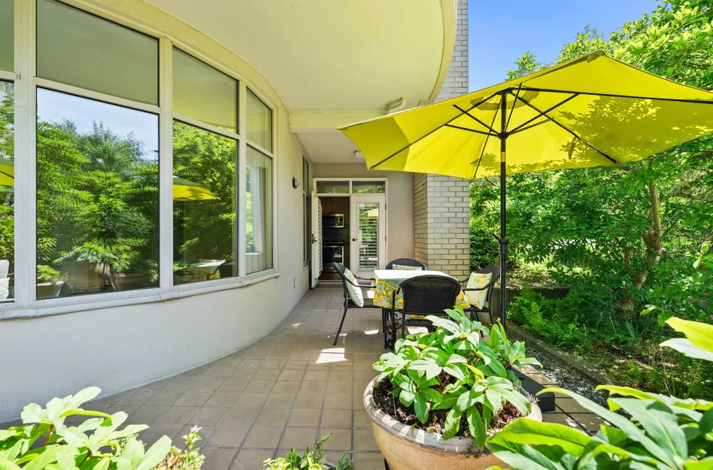 102 5850 BALSAM STREET, Vancouver BC V6M 4B9, Vancouver BC — Residential for Sale - Photo 2