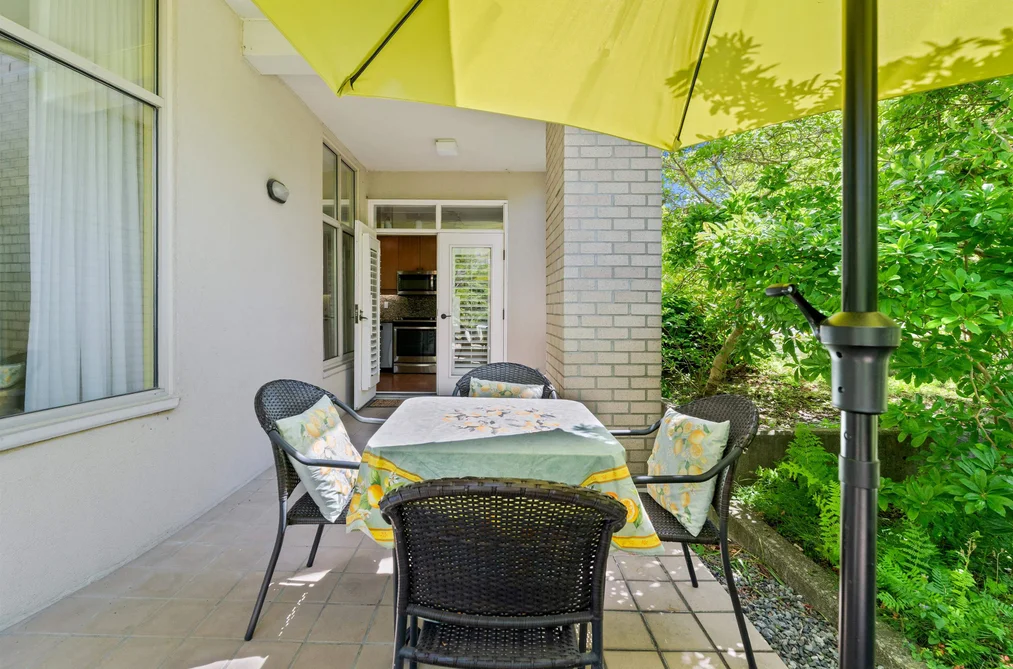 102 5850 BALSAM STREET, Vancouver BC V6M 4B9, Vancouver BC — Residential for Sale — Photo 6 of 36