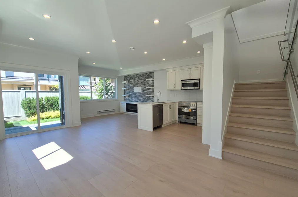 102 8233 WILLIAMS ROAD, Richmond BC V7A 1G4, Richmond BC — Residential for Sale — Photo 3 of 16