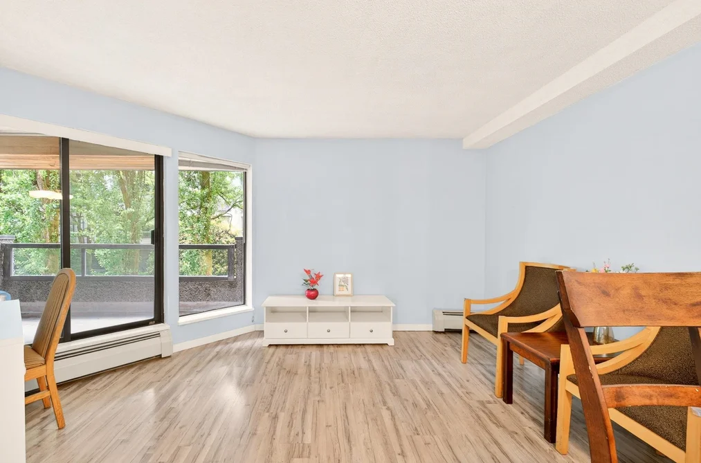 Condo for sale at 102 8460 Ackroyd Road Richmond British Columbia - MLS: R3133049