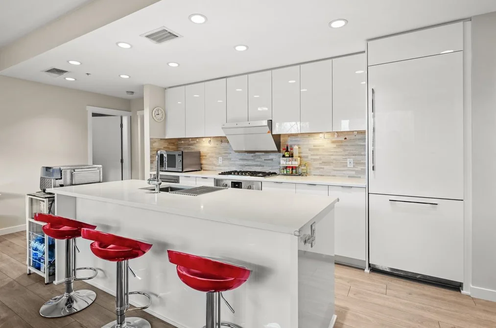Condo for sale at 102 9213 Odlin Road Richmond British Columbia - MLS: R3091591