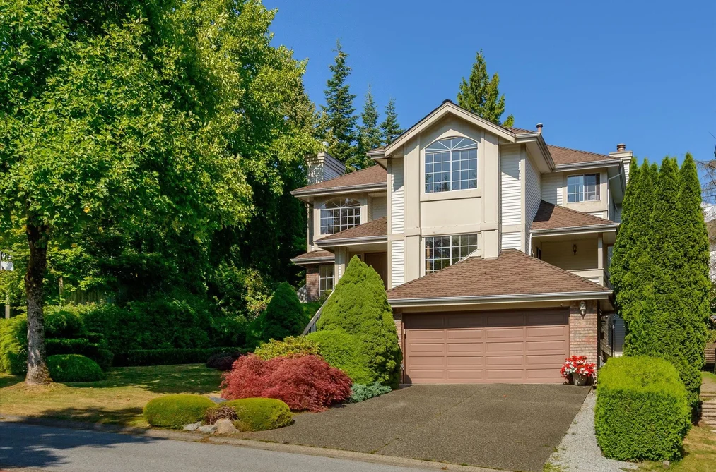 House for sale at 102 Aspenwood Drive Port Moody British Columbia - MLS: R3148934