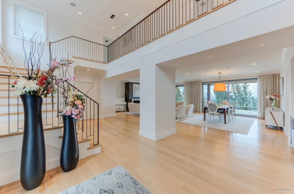 1020 EYREMOUNT DRIVE, West Vancouver BC V7S 2B3, West Vancouver BC — Residential for Sale - Photo 2