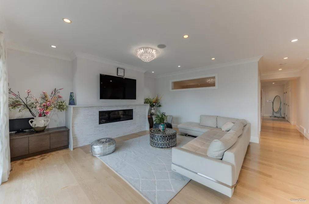 1020 EYREMOUNT DRIVE, West Vancouver BC V7S 2B3, West Vancouver BC — Residential for Sale - Photo 4