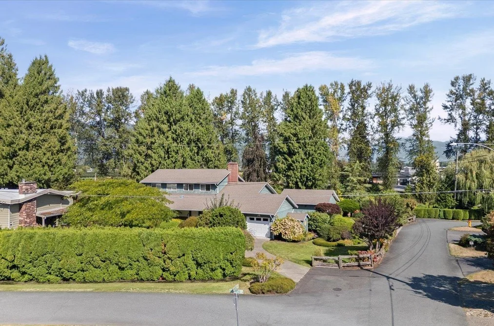 House for sale at 10200 Brentwood Drive Chilliwack British Columbia - MLS: R3163533