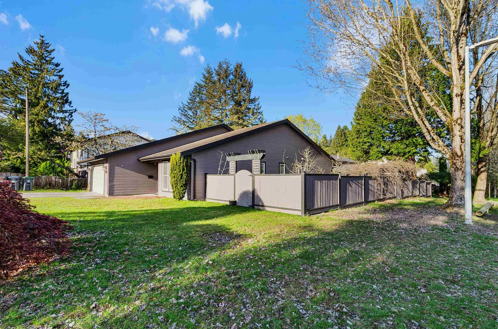 10230 158 STREET, Surrey BC V4N 2M3, Surrey BC — Residential for Sale - Photo 3