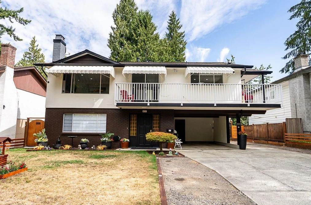 House for sale at 10232 142a Street Surrey British Columbia - MLS: R3158066
