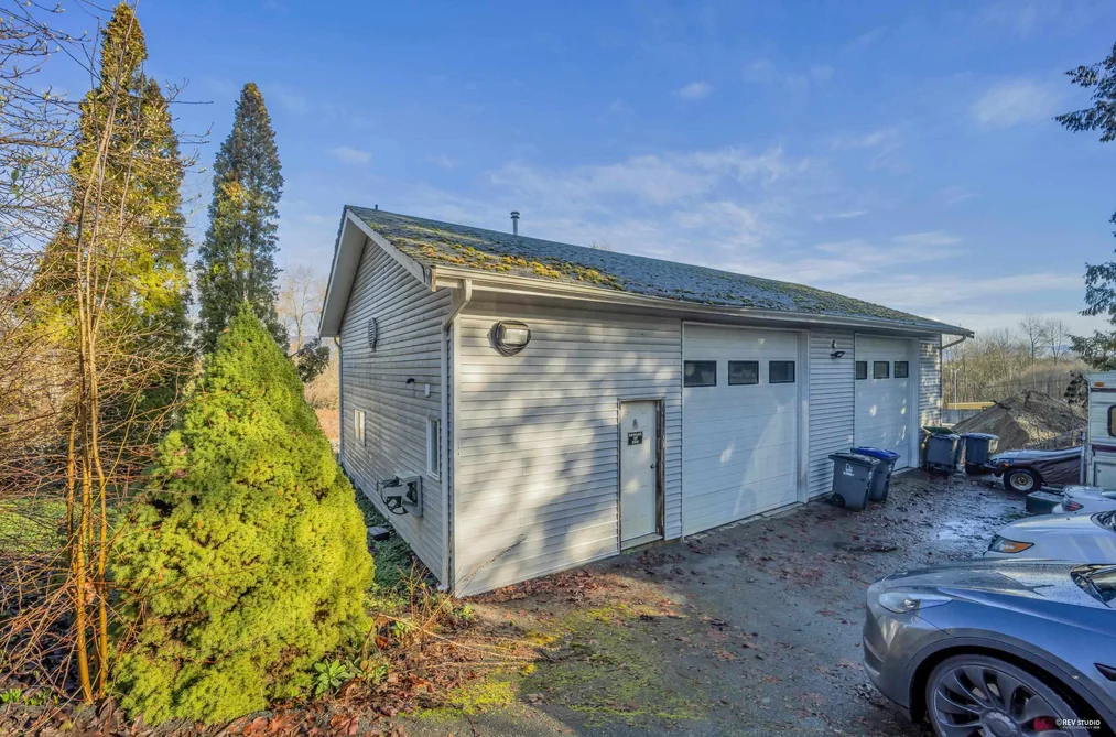 10235 176 STREET, Surrey BC V4N 4H2, Surrey BC — Residential for Sale - Photo 2