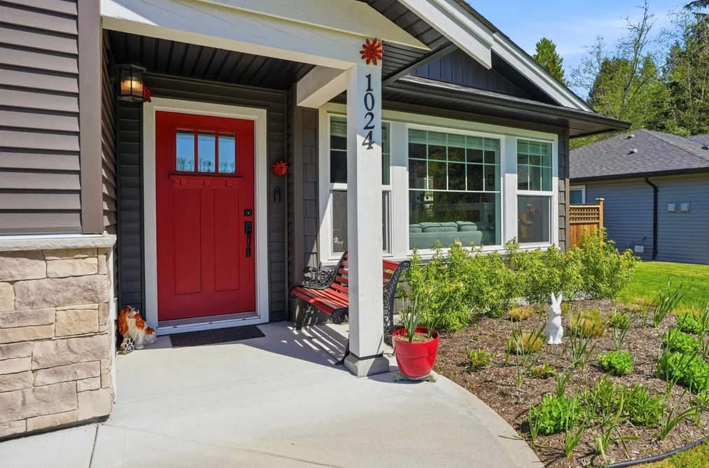 1024 CELIA CRESCENT, Gibsons BC V0N 1V7, Gibsons BC — Residential for Sale - Photo 2