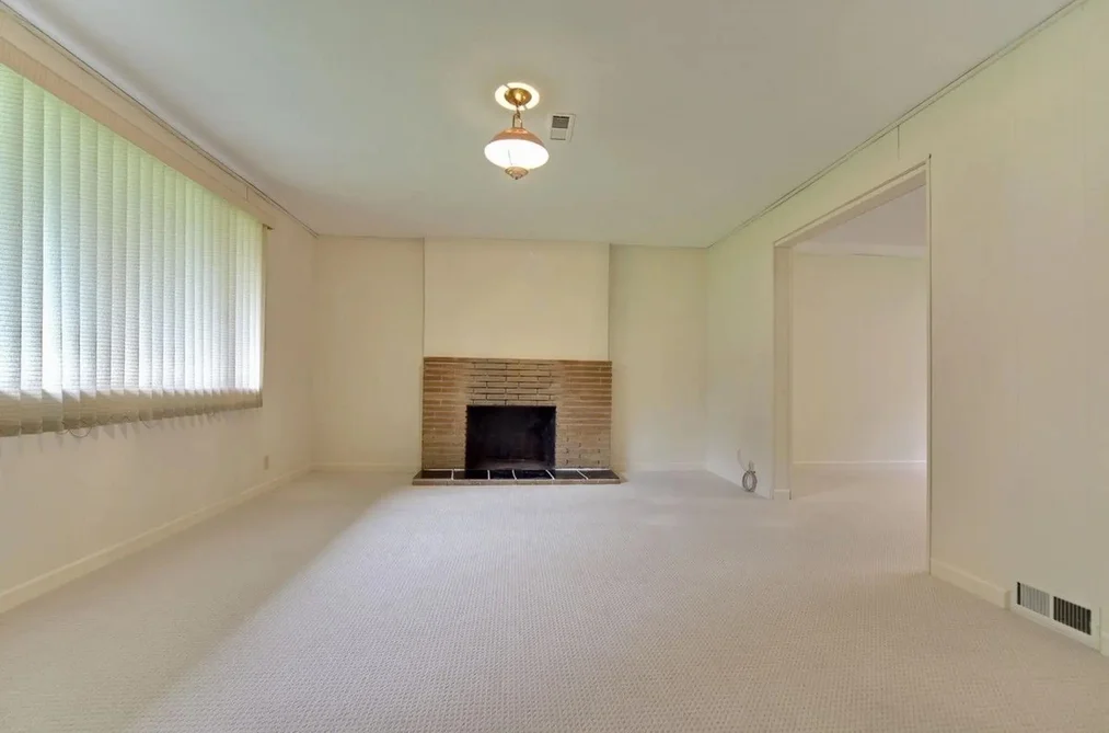 1025 CLEMENTS AVENUE, North Vancouver BC V7R 2L3, North Vancouver BC — Residential for Sale - Photo 6