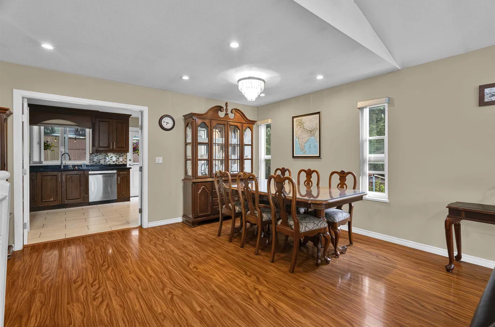10258 SHEAVES COURT, Delta BC V4C 8C9, Delta BC — Residential for Sale — Photo 10 of 39