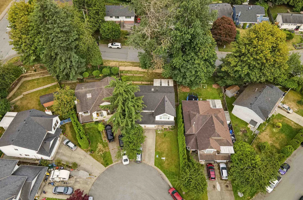 10258 SHEAVES COURT, Delta BC V4C 8C9, Delta BC — Residential for Sale — Photo 6 of 39