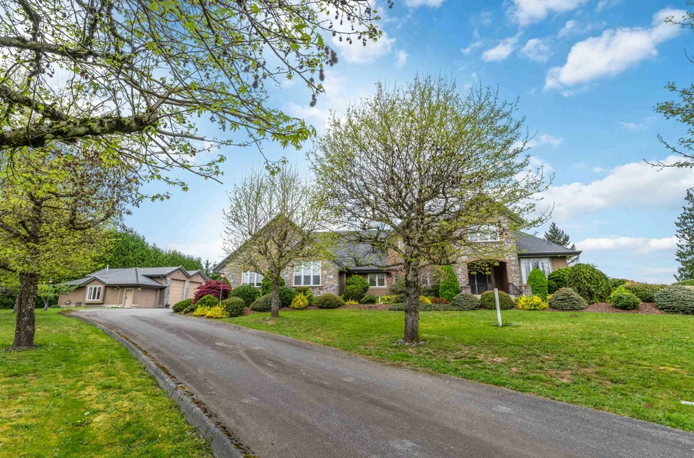 10270 ROLLEY CRESCENT, Maple Ridge BC V2W 1J9, Maple Ridge BC — Residential for Sale - Photo 2