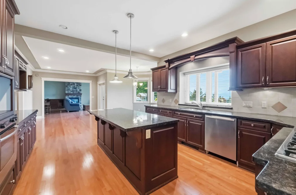 10270 ROLLEY CRESCENT, Maple Ridge BC V2W 1J9, Maple Ridge BC — Residential for Sale - Photo 5