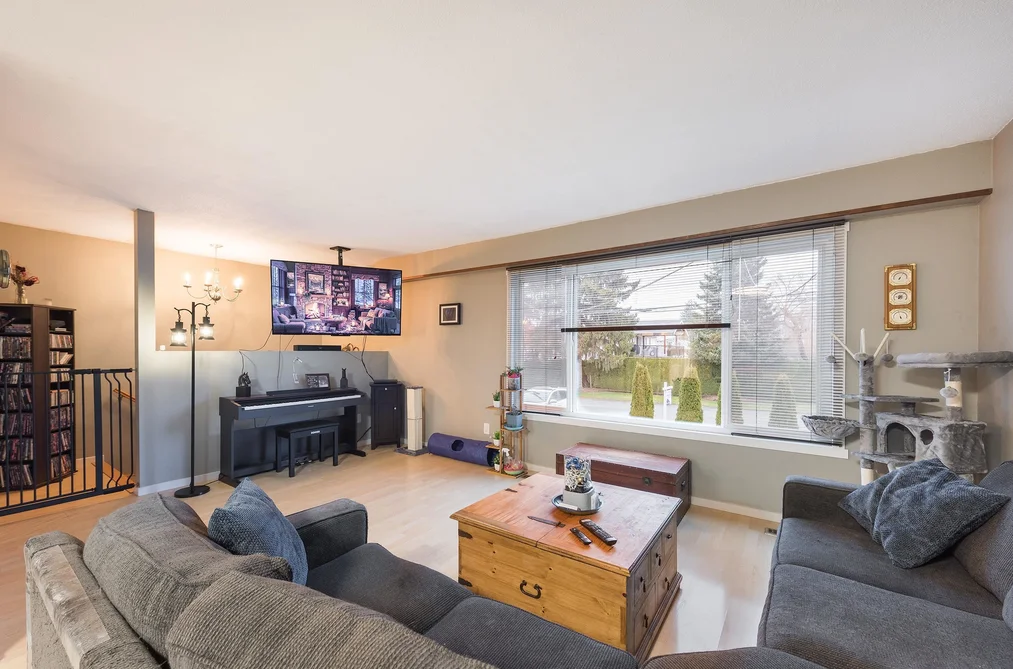 10283 KENT ROAD, Chilliwack BC V2P 5X8, Chilliwack BC — Residential for Sale - Photo 4