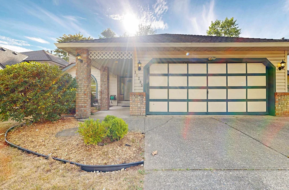 House for sale at 10285 167 Street Surrey British Columbia - MLS: R3152558