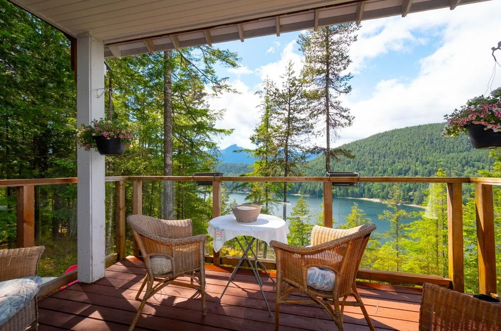 House for sale at 1029 Center Bay Road Gambier Island British Columbia - MLS: R3013411