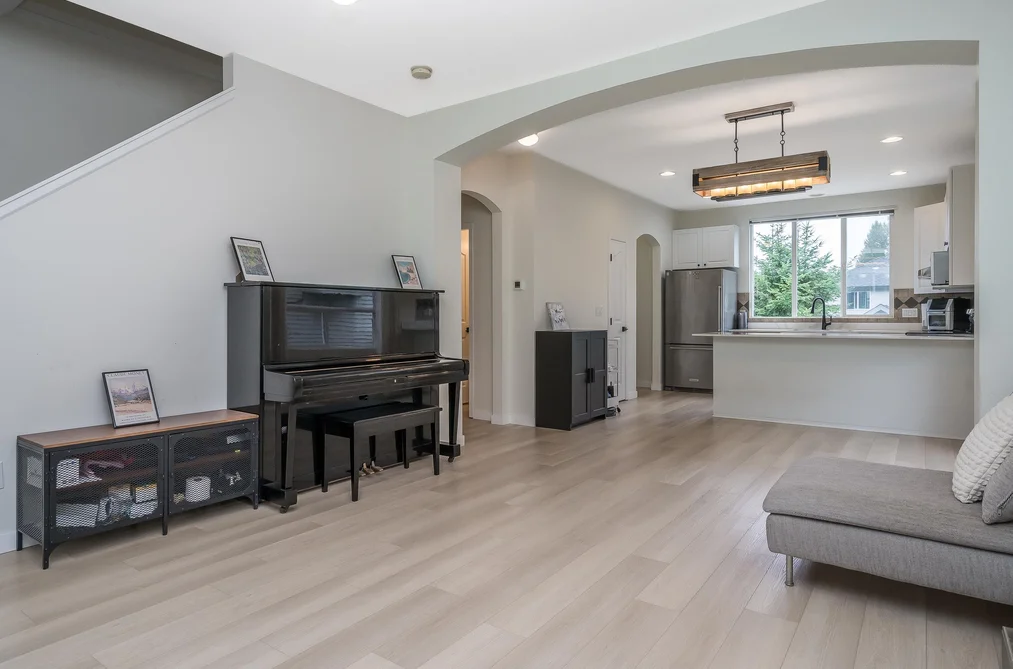 10295 243A Street, Maple Ridge, BC - MLS: R3150934 - Photo 9 10295 243A Street, Maple Ridge, BC - MLS: R3150934 - Photo 9