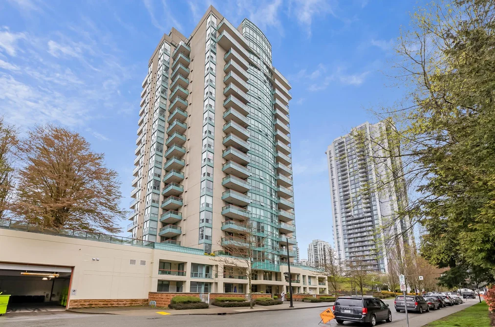 Condo for sale at 103 1148 Heffley Crescent Coquitlam British Columbia - MLS: R3111539
