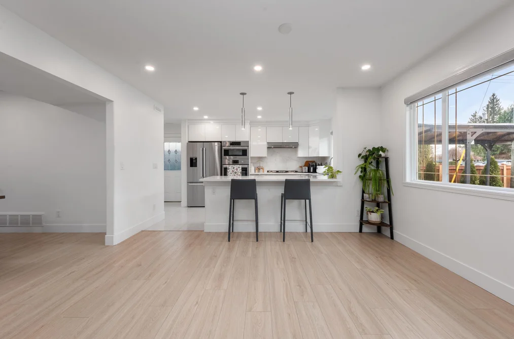 103 1334 CHARLAND AVENUE, Coquitlam BC V3K 3L3, Coquitlam BC — Residential for Sale - Photo 4