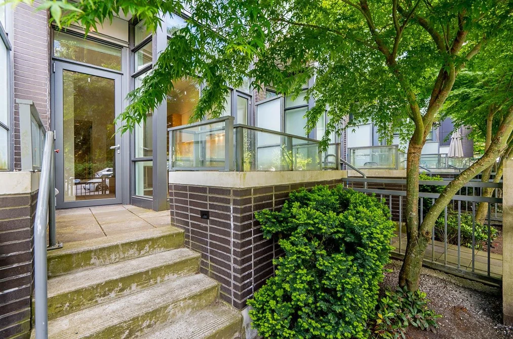 Townhouse for sale at Th103 13438 Central Avenue Surrey British Columbia - MLS: R3164619